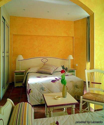 Hotel Bonaparte Toulon Pokoj fotografie